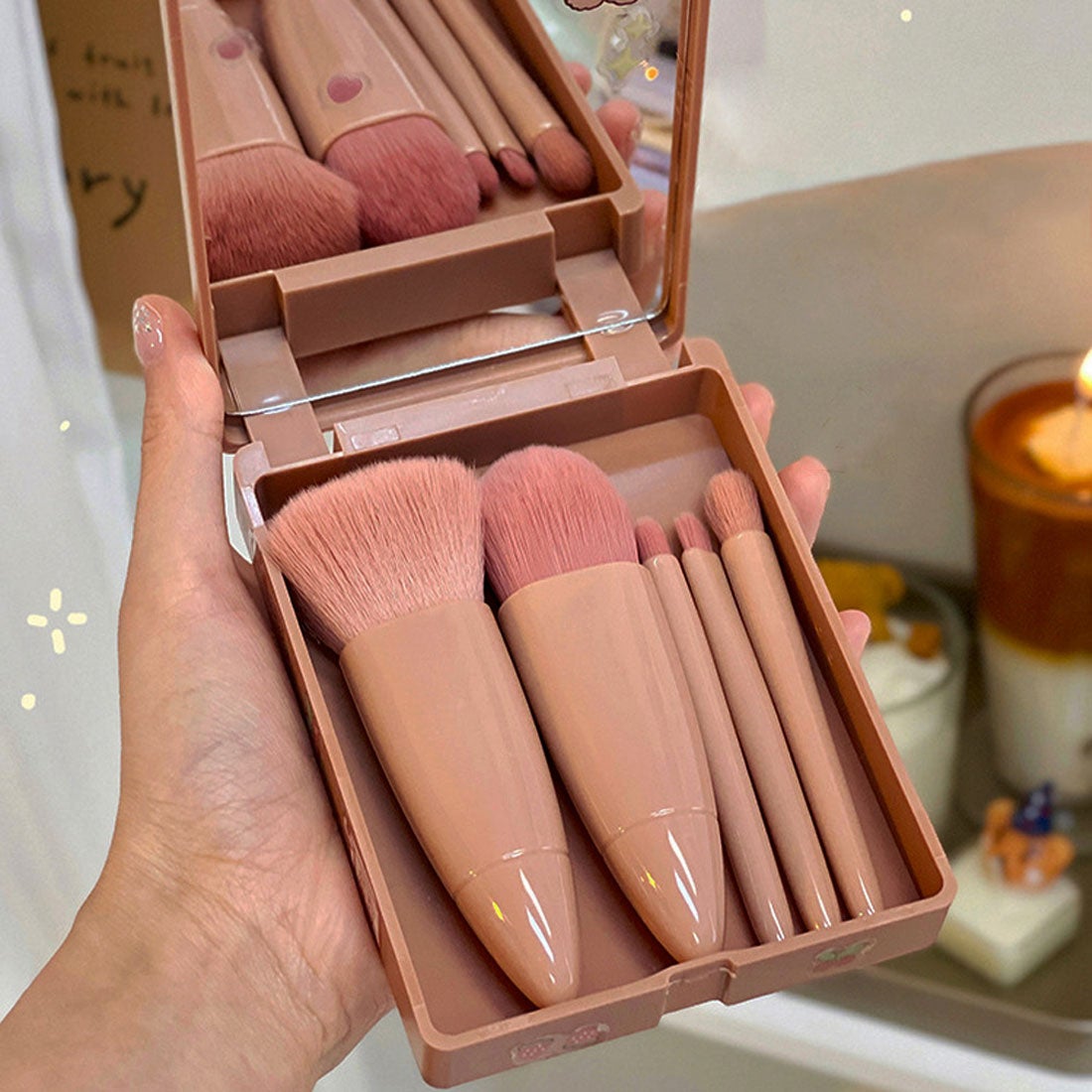 miniministore メイクブラシ5本セット 収納ケース付き -ファッション