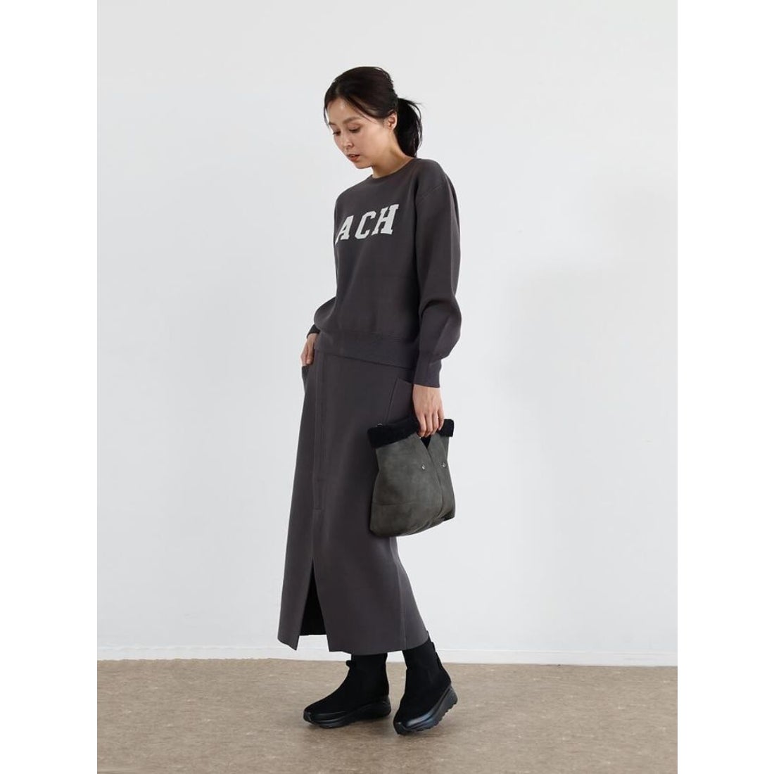 ヌエール nouer フェイクレザー2wayバッグ （ブラック