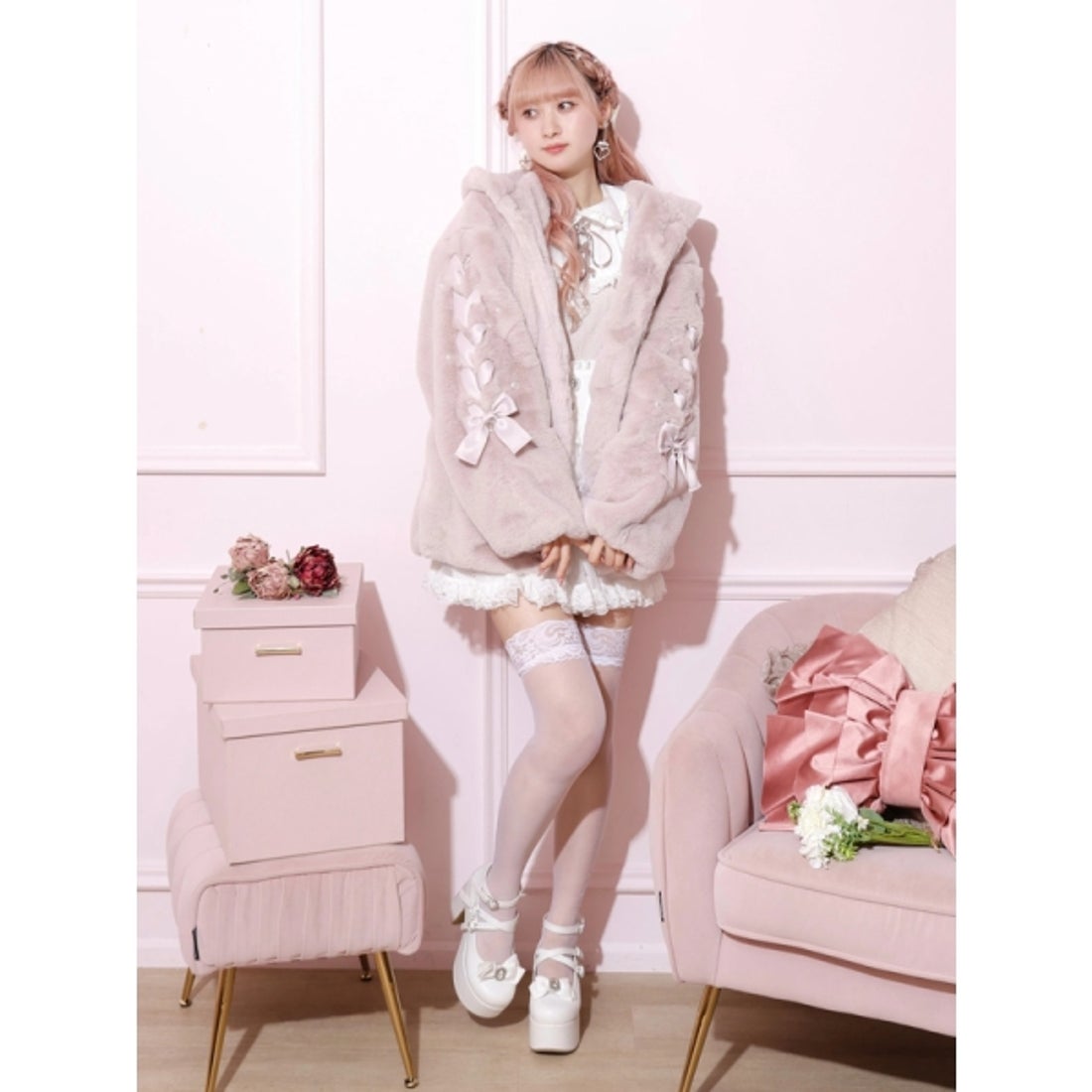 ノエミー NOEMIE うさ耳スピンドルファーブルゾン （ピンク） -靴