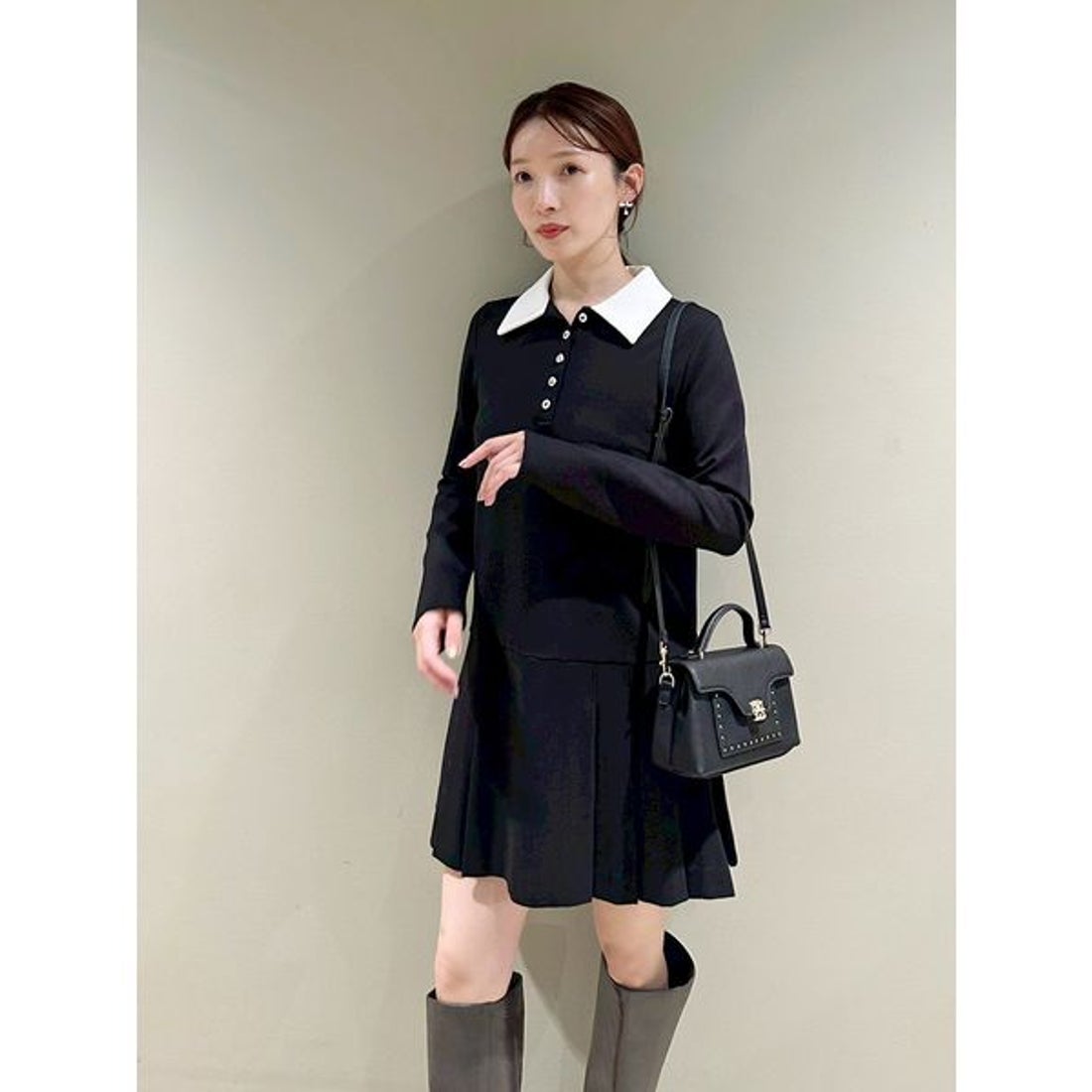 スナイデル SNIDEL 衿つきプリーツカットミニワンピース （BLK） -靴