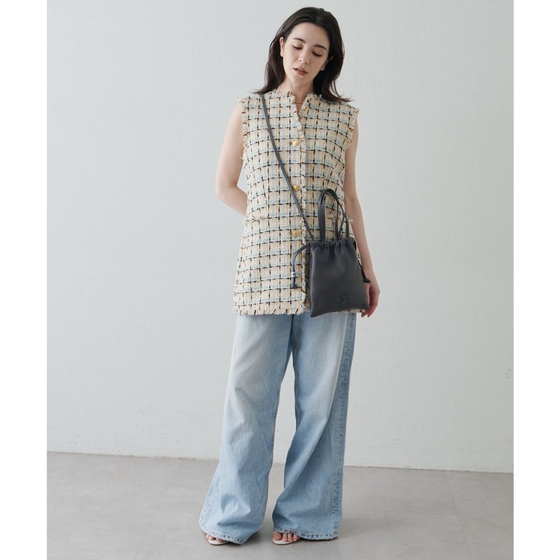 イアクッチ IACUCCI グラネッロ CERVO （charcoal） - ファッション