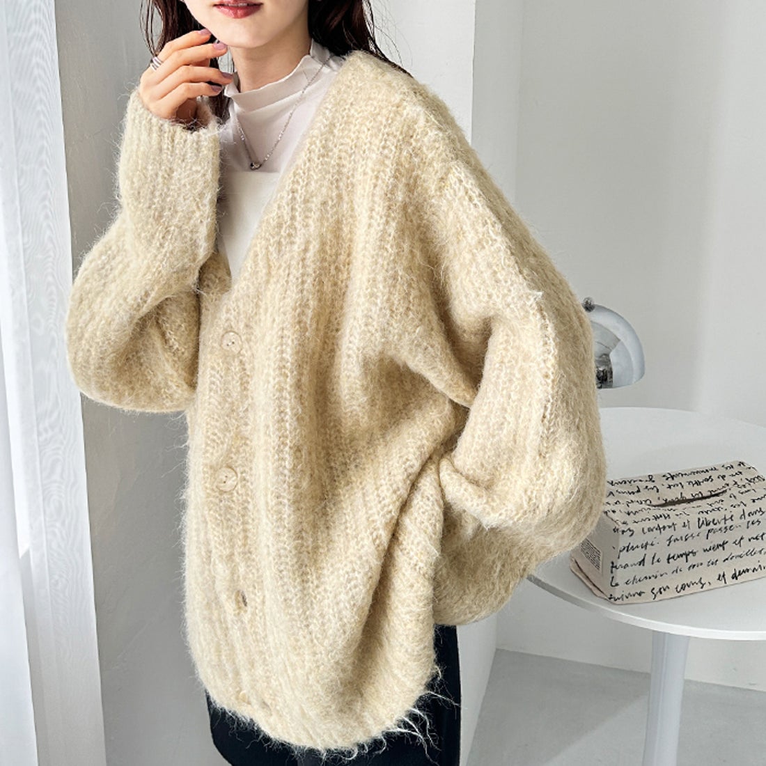 ジーラ GeeRA ミックスシャギーVネックカーディガン （ベージュ