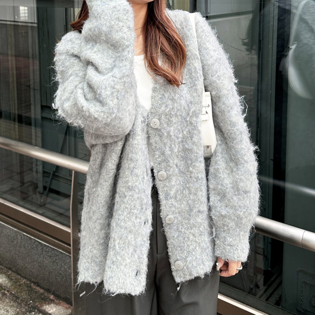 ジーラ GeeRA ブークレミックスシャギーカーディガン （ライトグレー