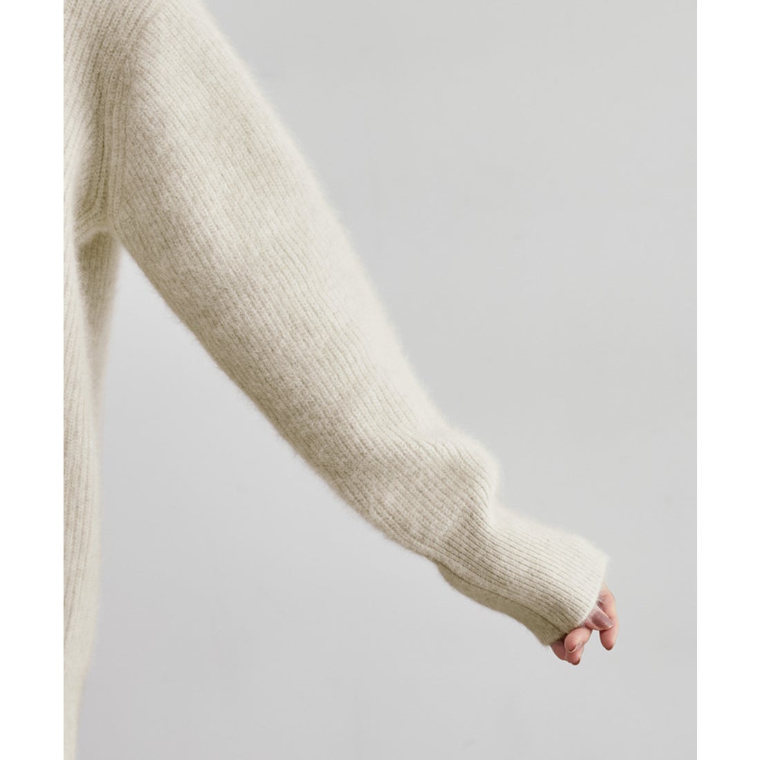 ロペ ROPE' フォックスウール片畦パールボタンカーディガン （ベージュ