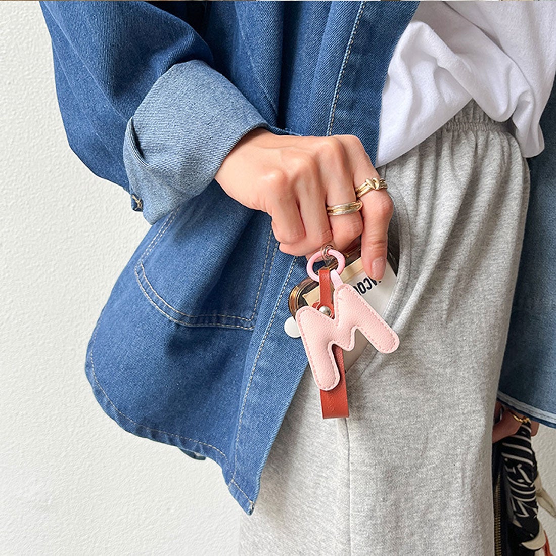 リアルスタイル REAL STYLE キーホルダー ストラップ イニシャル