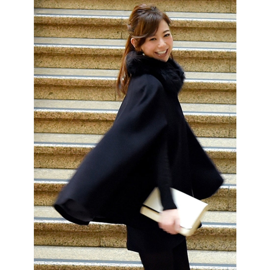 RUIRUE BOUTIQUE フォックスファー付きケープコート(7号～15号