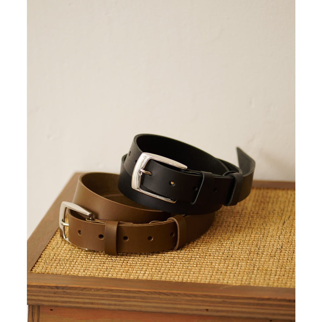 ウィムガゼット Whim Gazette カーフレザーベルト （black