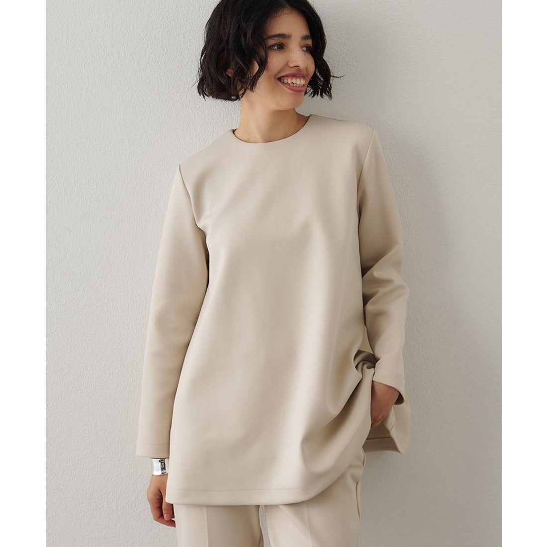 ウィムガゼット Whim Gazette ダンボールフレアプルオーバー （black