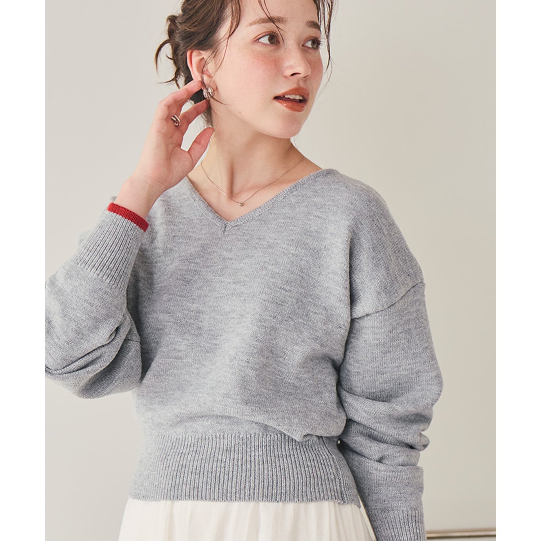 ティティベイト titivate Vネックゆるっとベーシックニットトップス