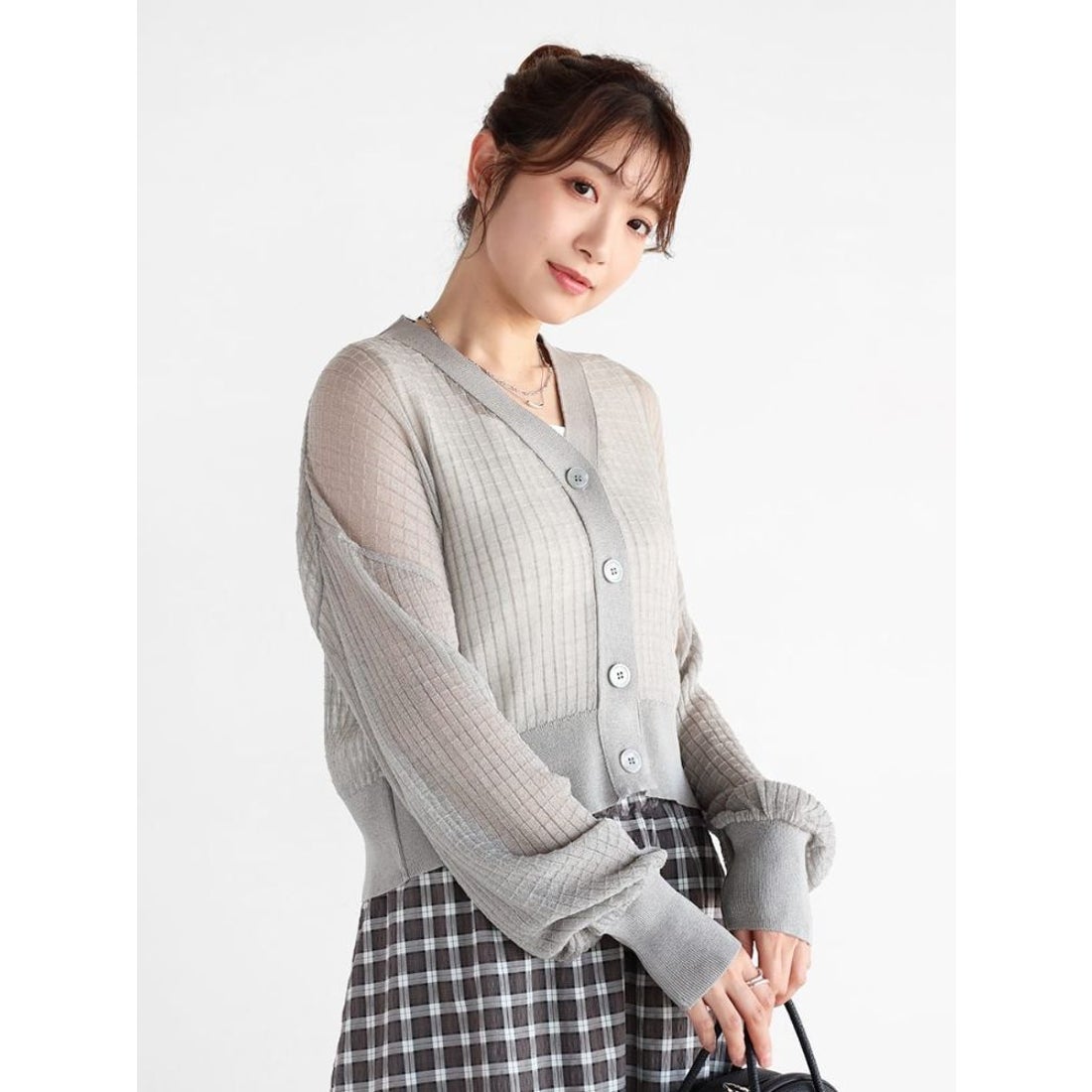 ヴァン Vin Ample クロップドシアーニットカーディガン （グレー