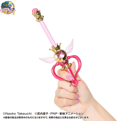 ムーンゴージャスメディテイション！”羽まで動くラメ入り仕様の