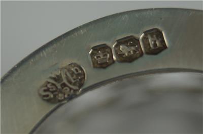 アンティークシルバー イギリスやフランスのホールマークの見方や保管