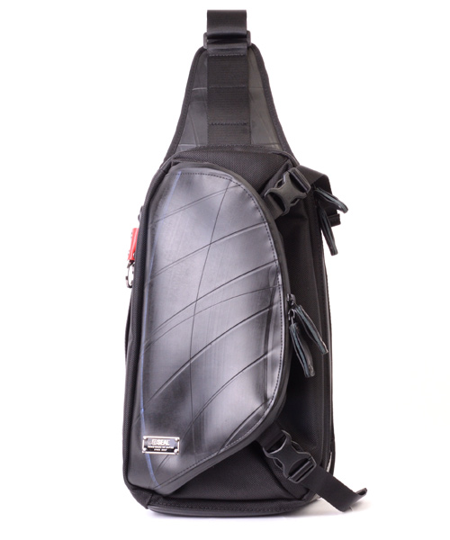 ワンショルダーバッグ エクスパンダブル | 日本職人が作るメンズ