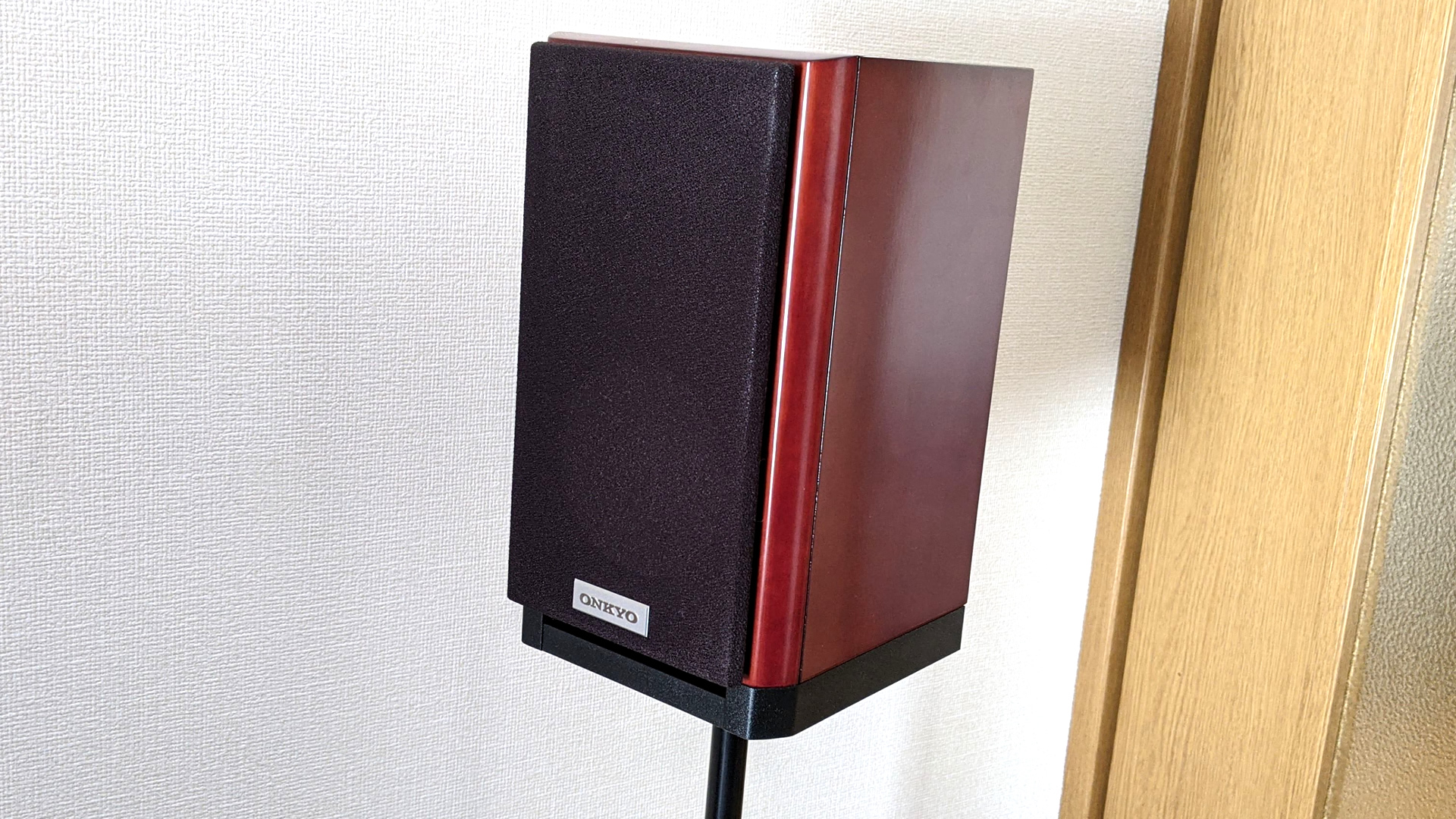 サラウンドスピーカーをONKYO D-108MからD-308Mにグレードアップ。他の