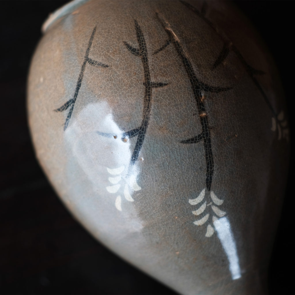 高麗 青磁白黒象嵌徳利 | 骨董と詩学 Antique & Poetics | 蛇韻律