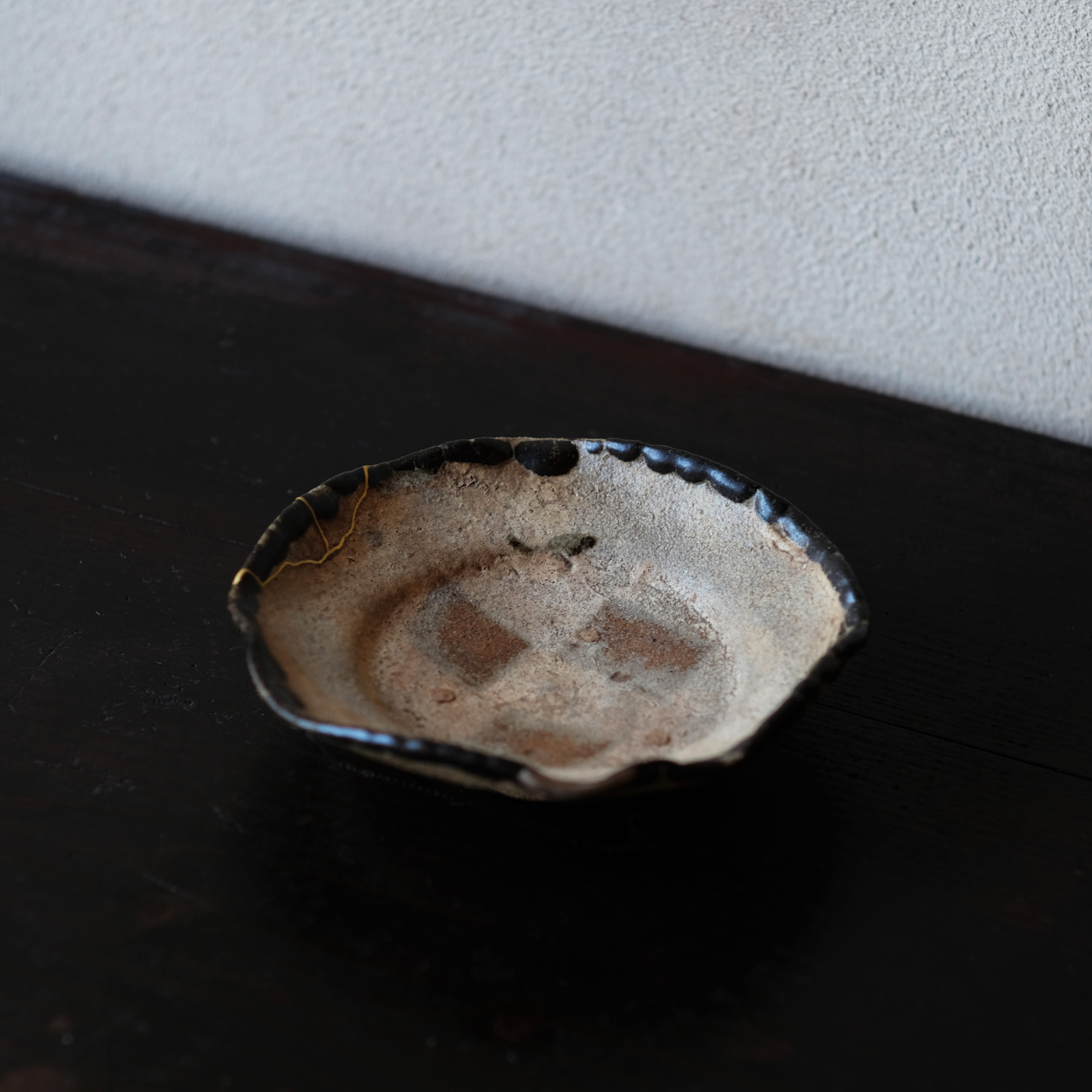 古唐津 絵唐津 岸岳皿屋窯 皮鯨 向付 | 骨董と詩学 Antique & Poetics