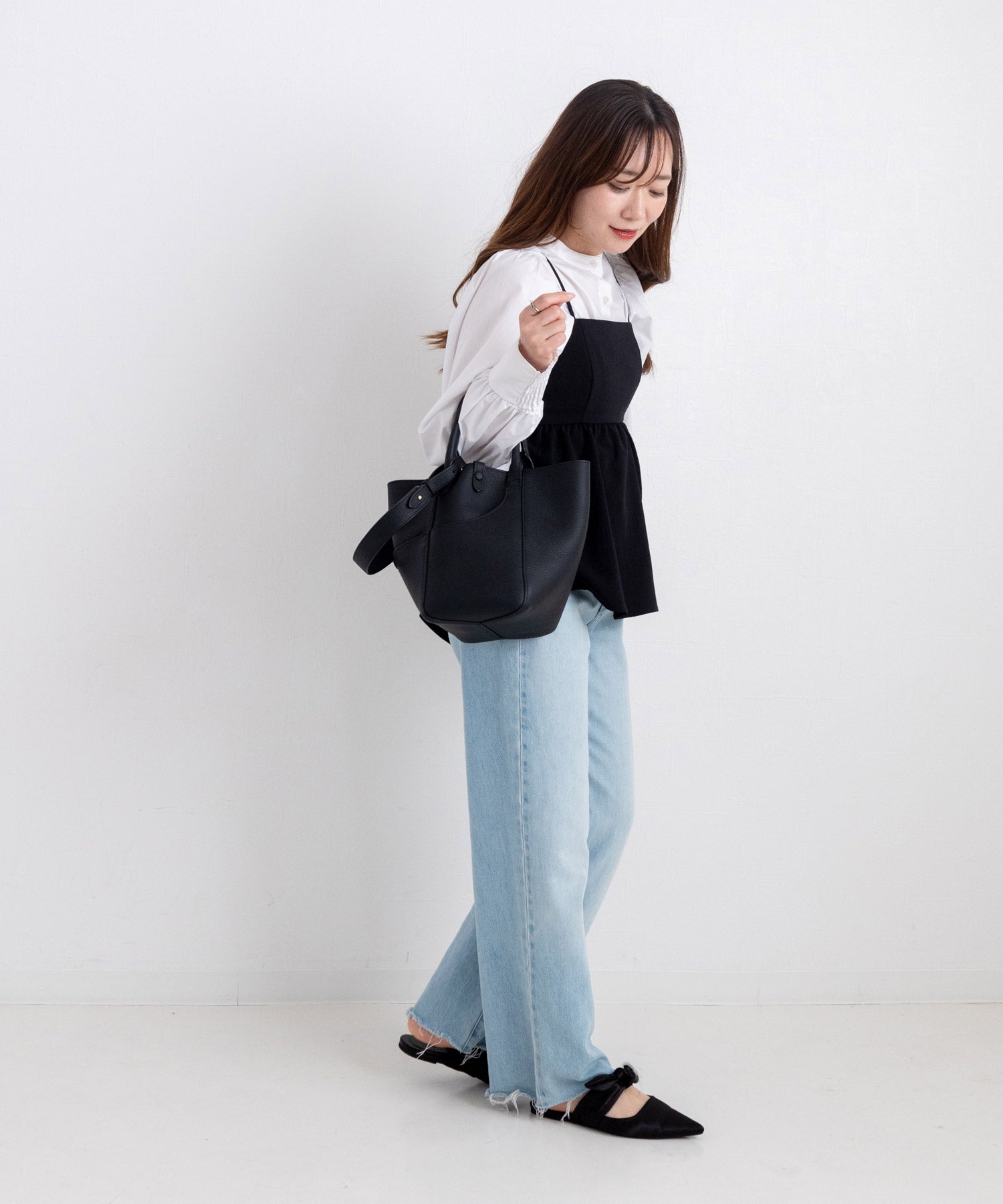 ポインテッドトゥフラットリボンミュール△返品不可 | SESTO(セスト