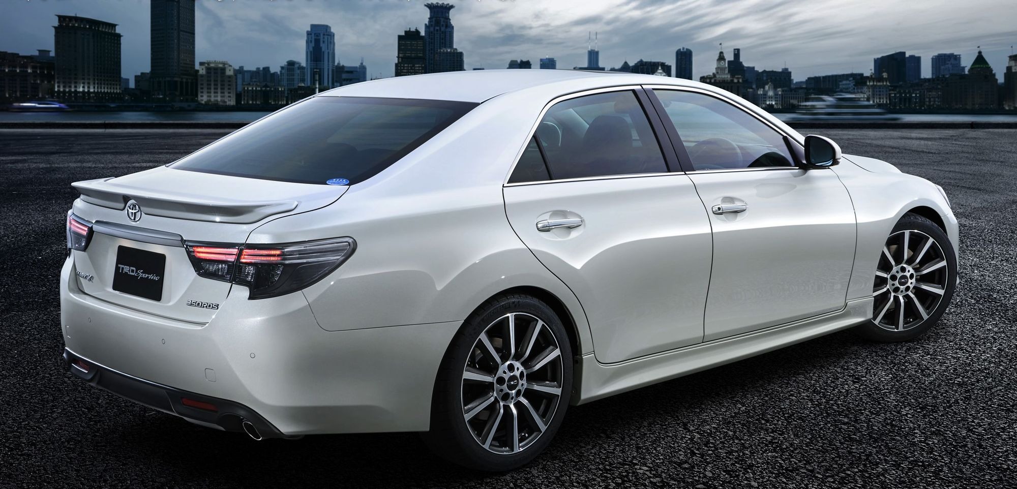 TRD、改良新型 トヨタ マークX 用パーツ発売 | レスポンス（Response.jp）