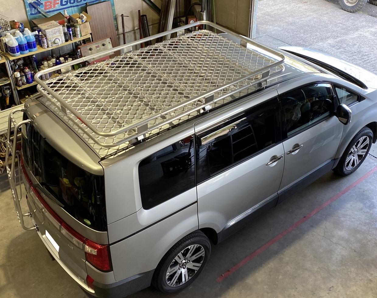 千葉県の自社工場を持っている4WDショップ・パーツ製作OK・ルーフ