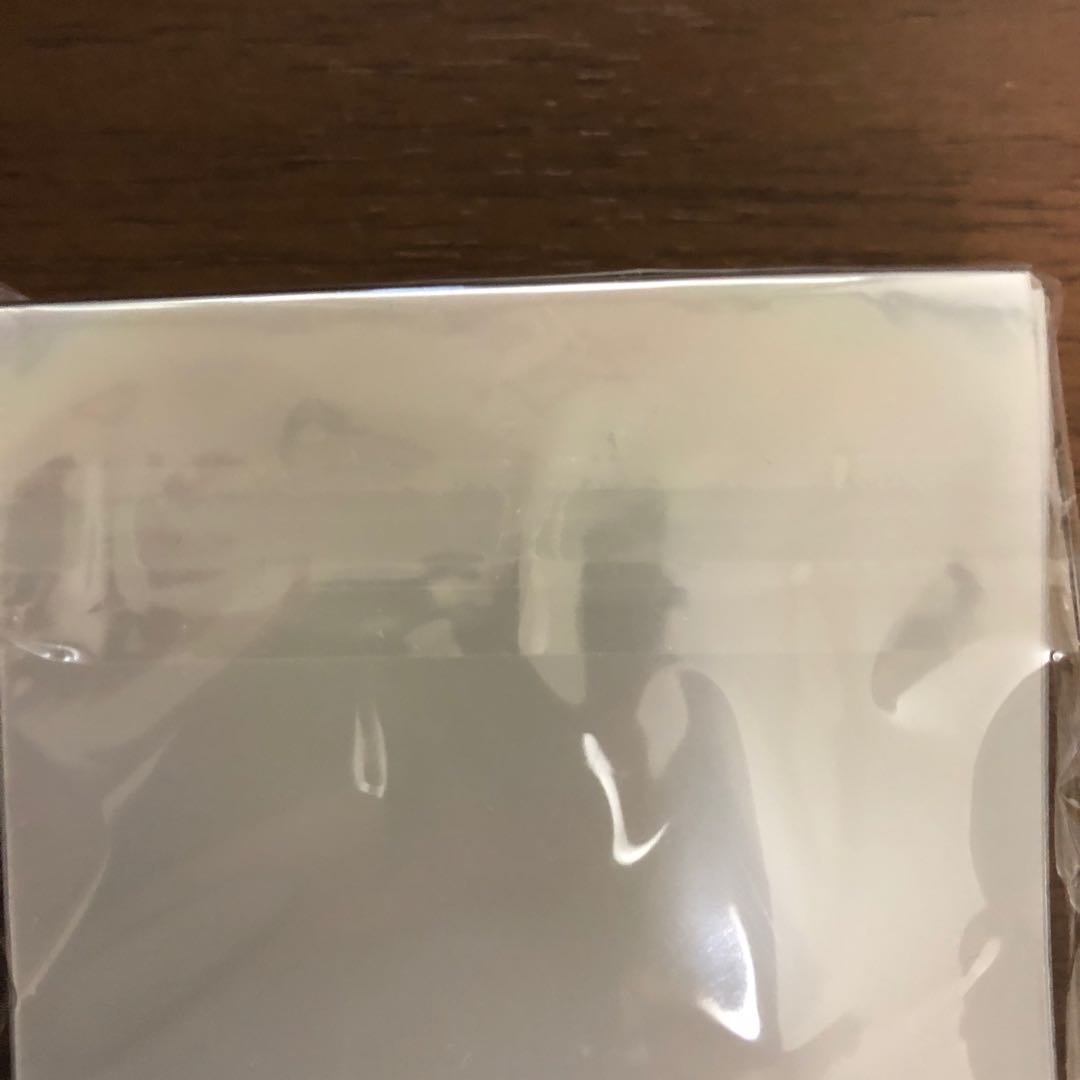 遊戯王 スリーブ 閃光の波動 未開封 初期ロゴ 白 1枚の通販 ろっく