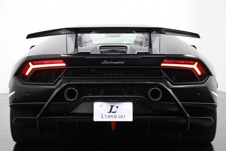 ランボルギーニ ウラカン Performante カーボンスポーツバケットシート