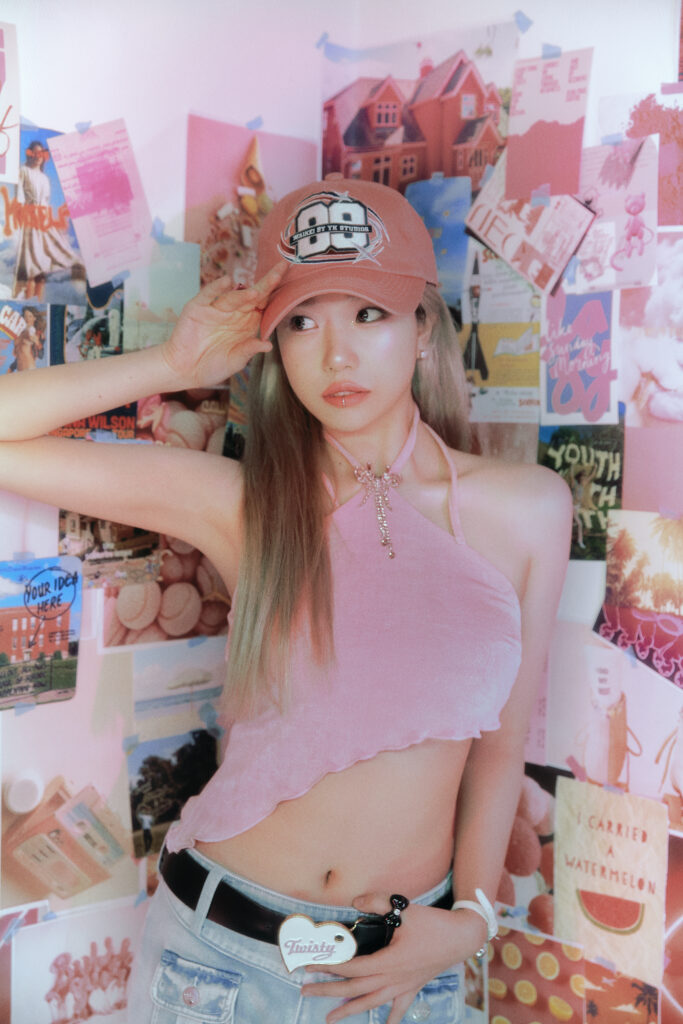 チョ・ユリ】2nd Mini Album「LOVE ALL」（タワーレコード限定特典付き