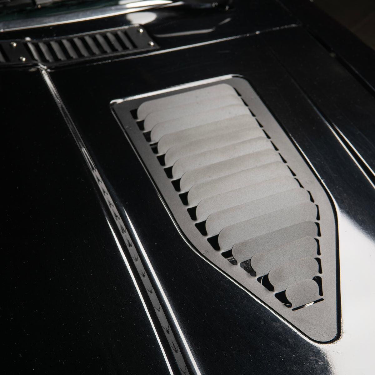 280ZHoodVents3_1200x1200_crop_