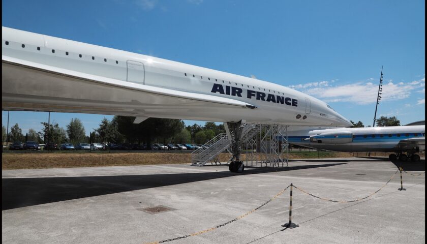 フランス政府、超音速旅客機コンコルドの初号機を歴史的建造物に指定