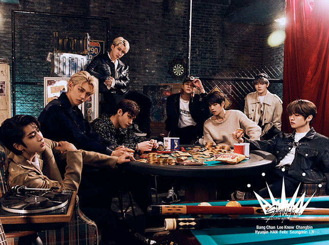 Stray Kids JAPAN 1st Mini Album 『ALL IN』 11.4 Release