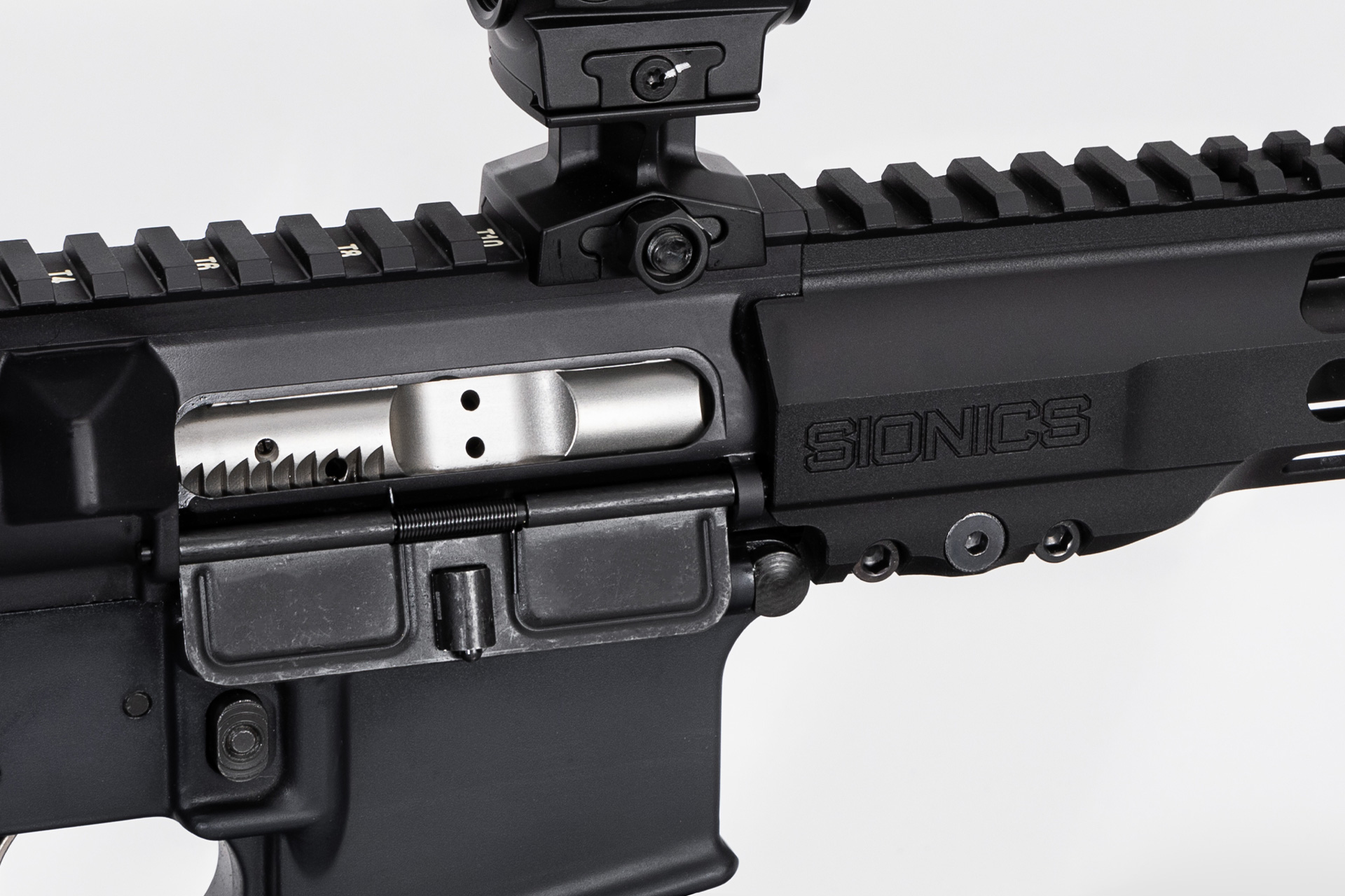 SIONICS 10.8″ R1 M-LOK Handguard » SIONICS Weapon Systems