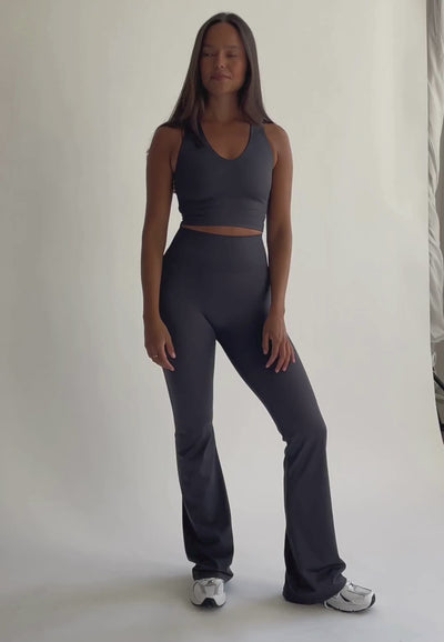 Softsculpt Flared Leggings - Asphalt Grey