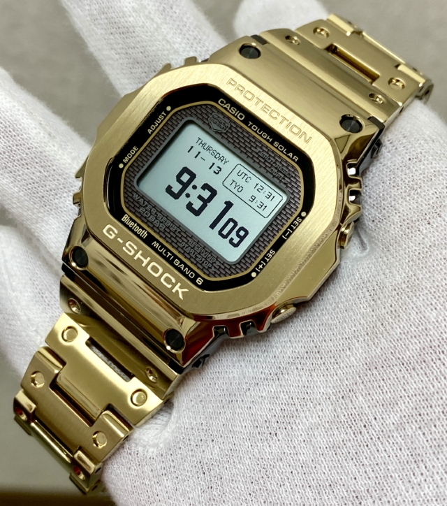 フルメタル【G-SHOCK GMW-BZ5000GD-9JF】画像比較 | 欲しいっなかいし