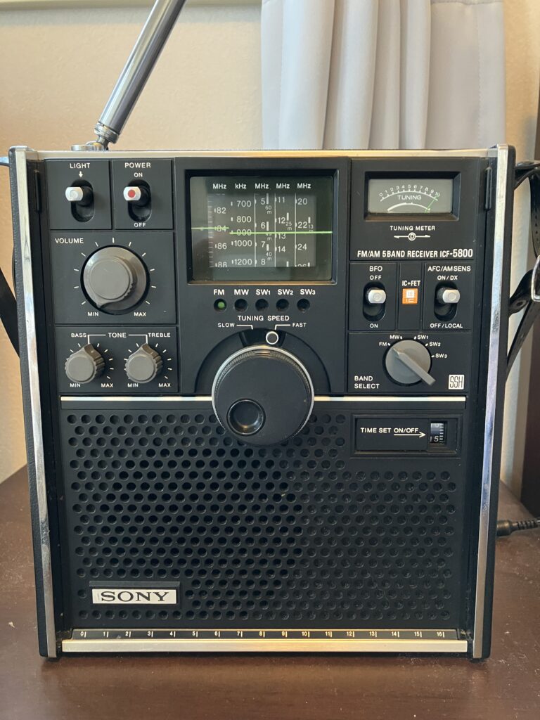 ソニー ICF-5800 – BCLブームの火付け役 | 【昭和レトロ】ゴールデン