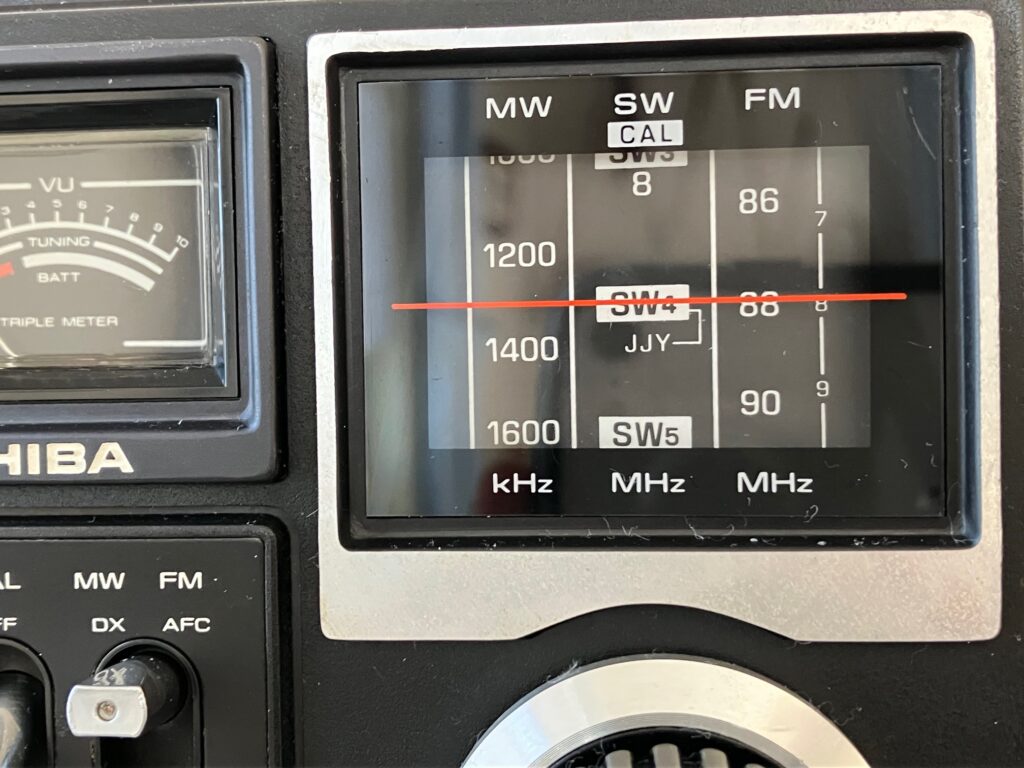 東芝 RP-775F – いち早く周波数直読を実現したBCLラジオ | 【昭和