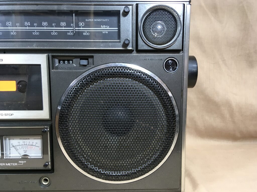 サンヨー MR9600 – オーディオスペックの名に恥じない高音質ラジカセ