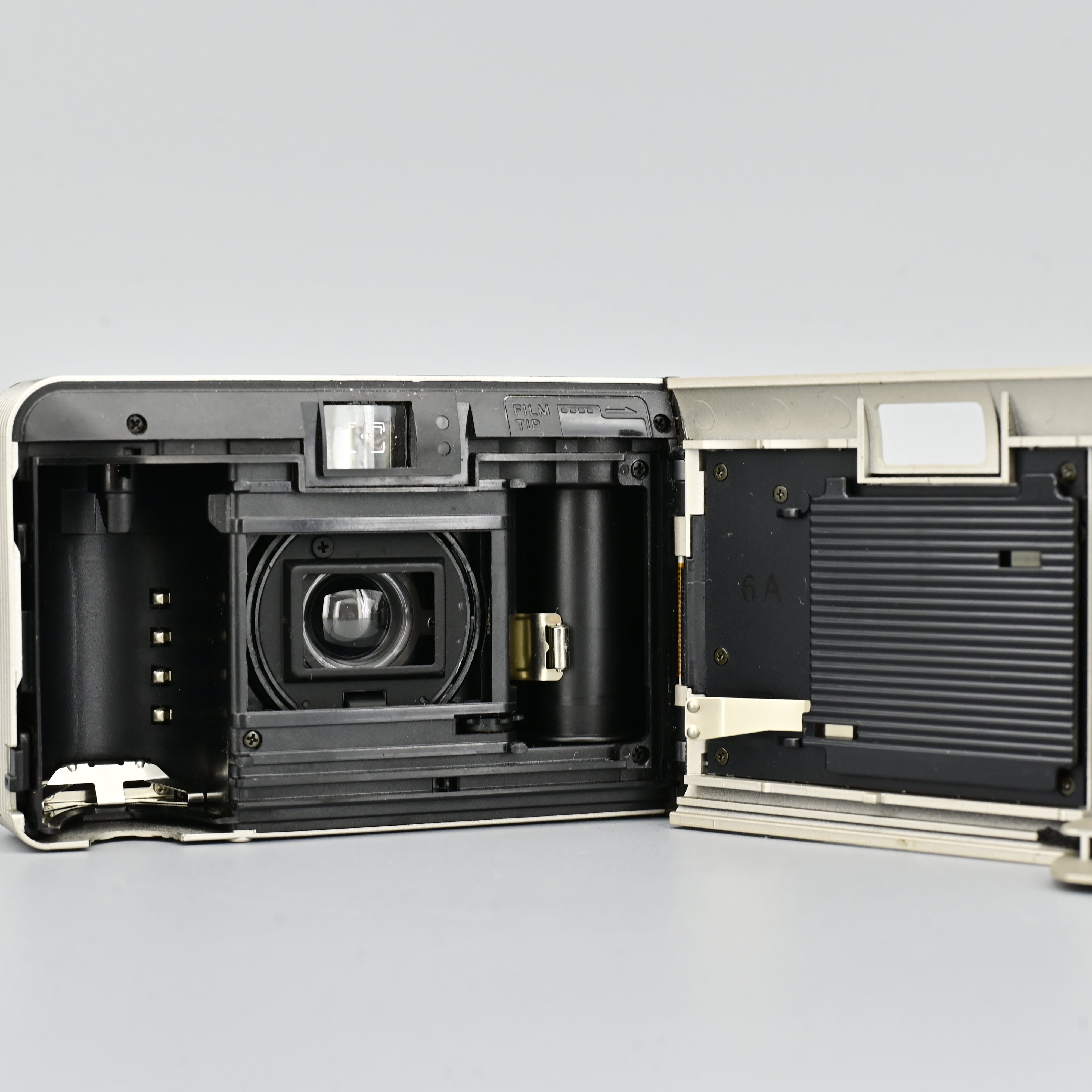 Konica Big Mini Rhodium [READ] – SHOWA