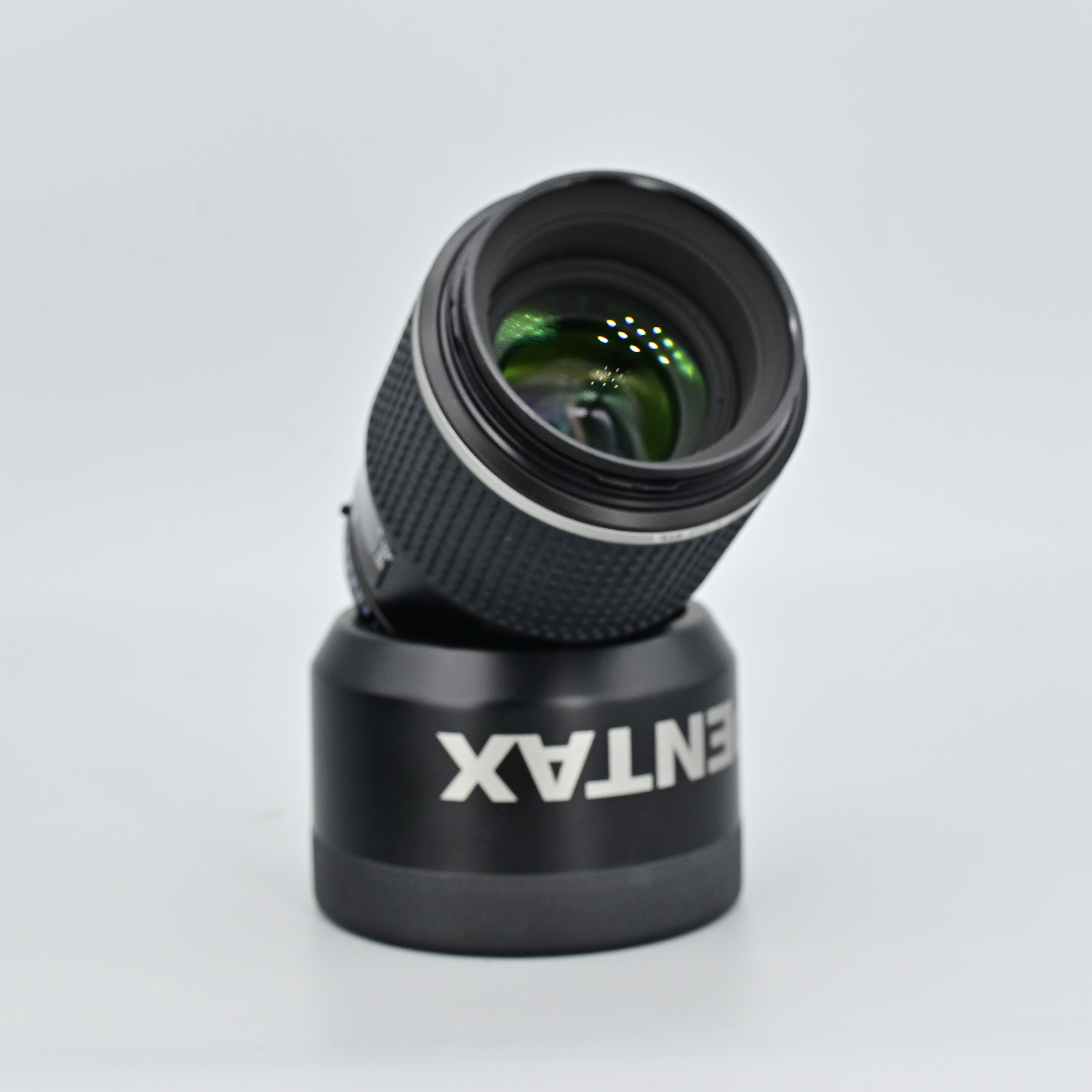 Pentax 645NII + SMC FA 645 Macro 120mm f/4 – SHOWA