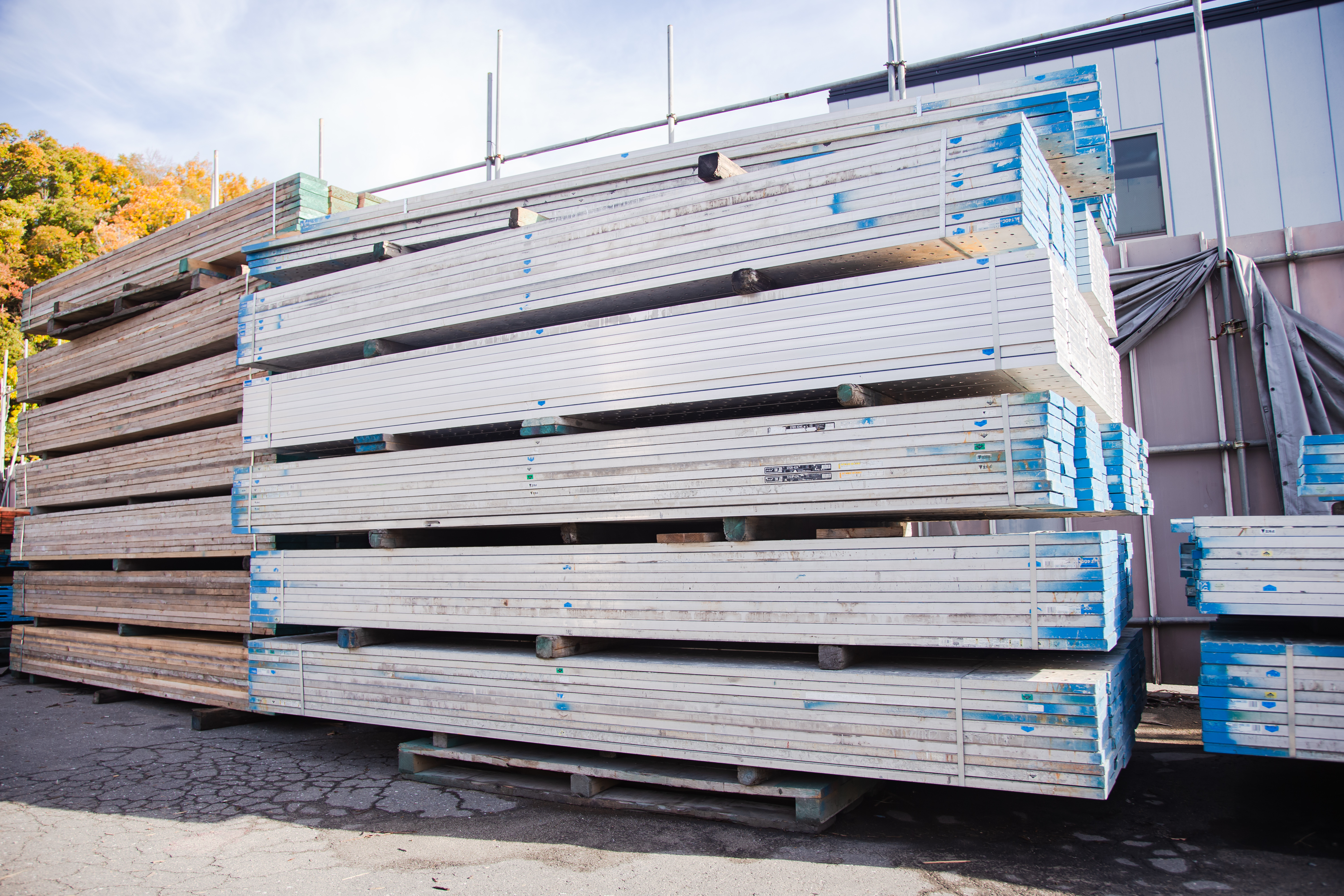 枠組足場材 - 昭和仮設リース株式会社