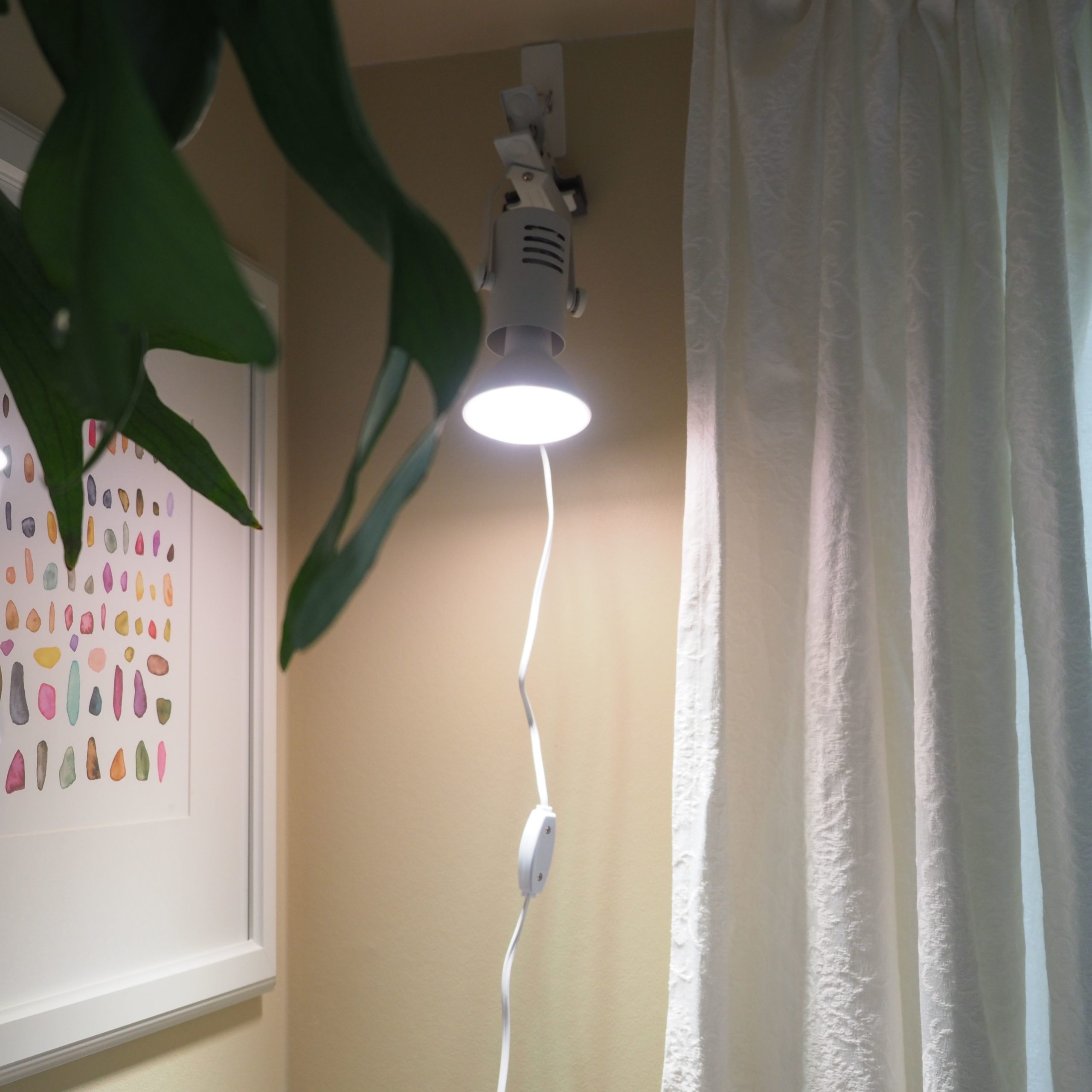 IKEA】お手頃価格の栽培用LEDライト【VÄXER ヴェクセル​​​】【生産終了