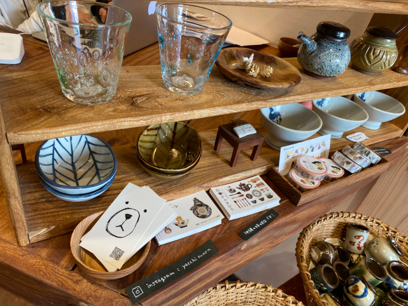 鎌倉】ヤッチとムーン鎌倉出張所 小町通りからすぐ！沖縄の焼き物