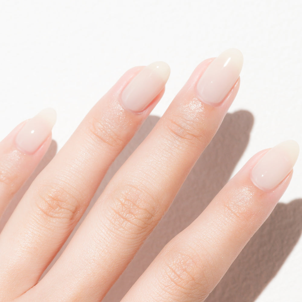 ジーニッシュマニキュア マグノリア 79 シアーホワイト Genish