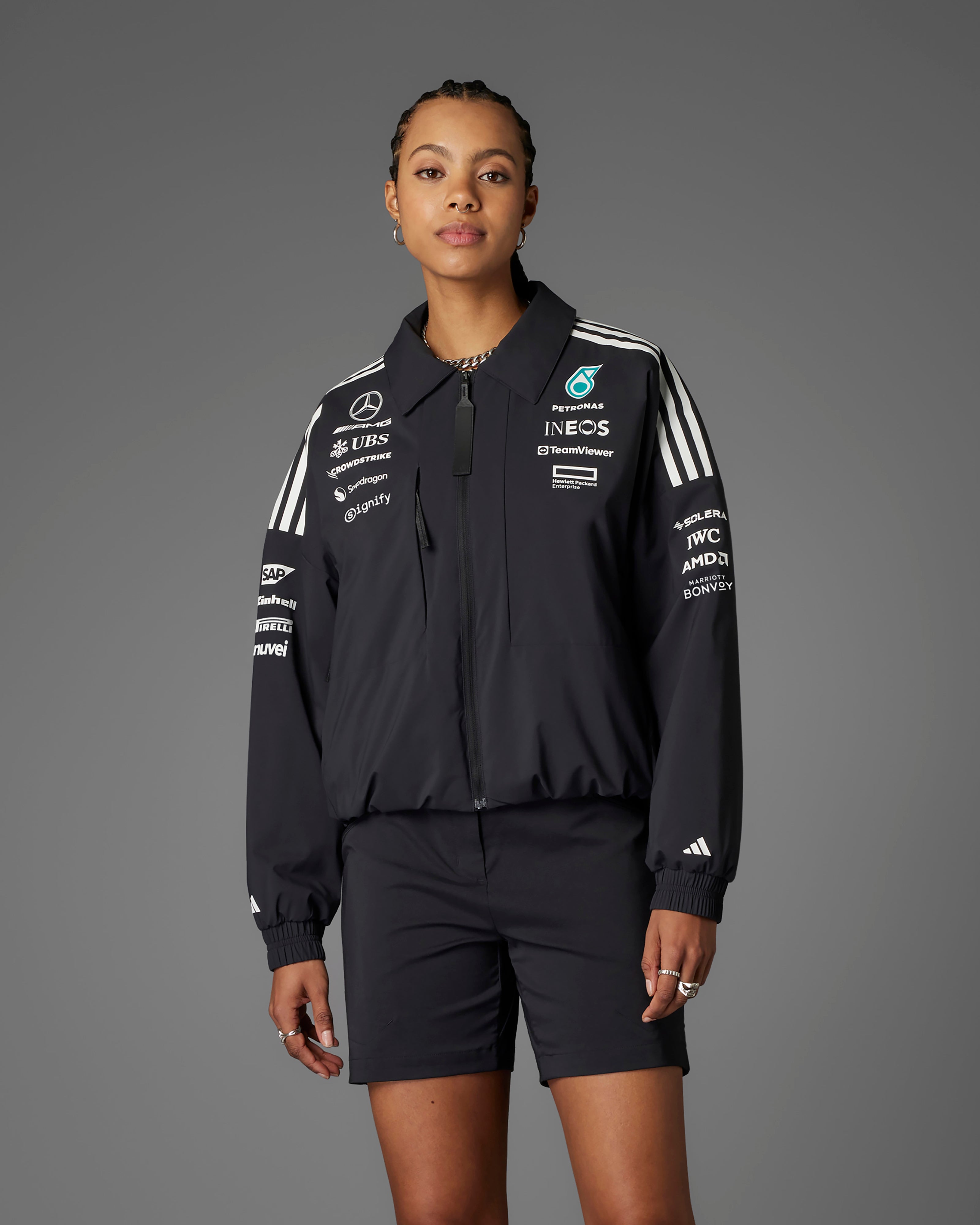 Womens 2025 Team Jacket Black | Official Mercedes-AMG PETRONAS F1