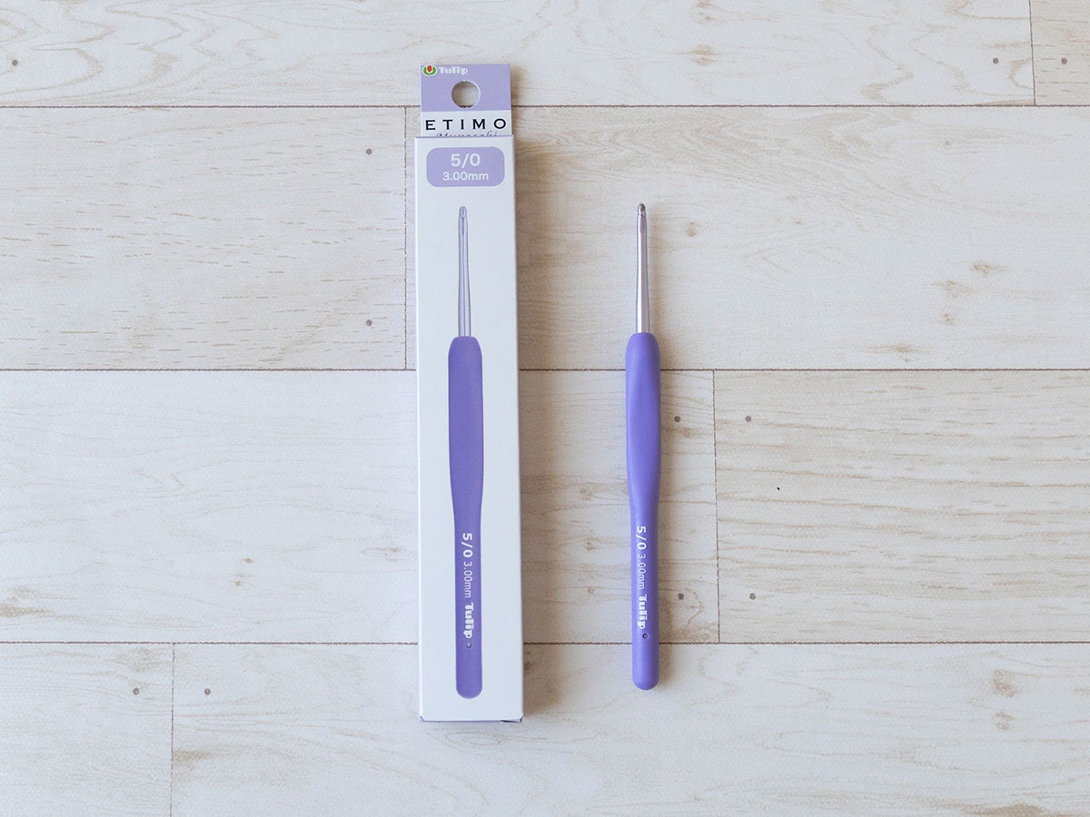 エティモ ムラサキ クッショングリップ付きかぎ針 単品 - 手芸の丸十