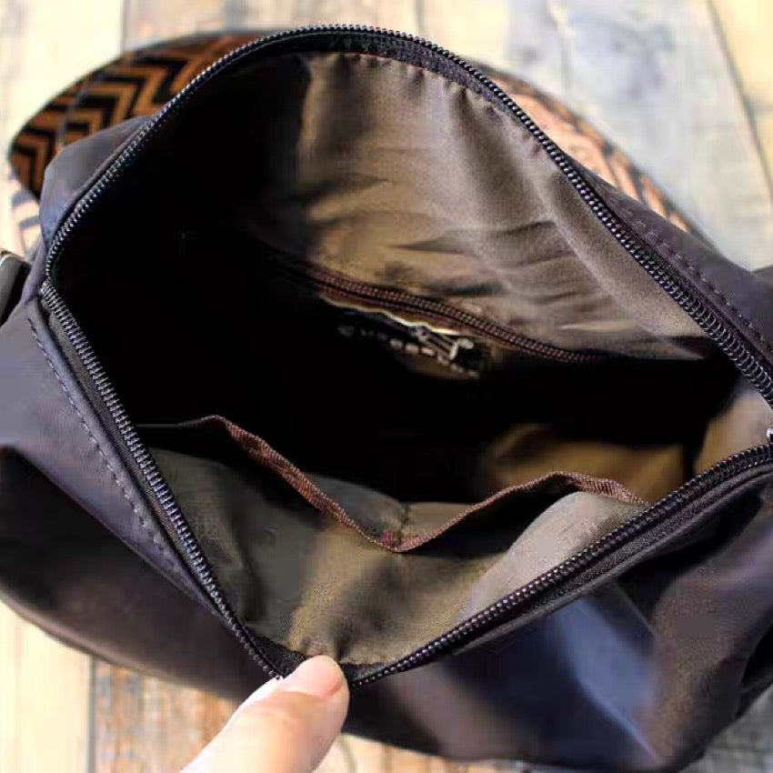 幾何学模様ストラップ シンプルデザイン ショルダーバッグ（3Colors