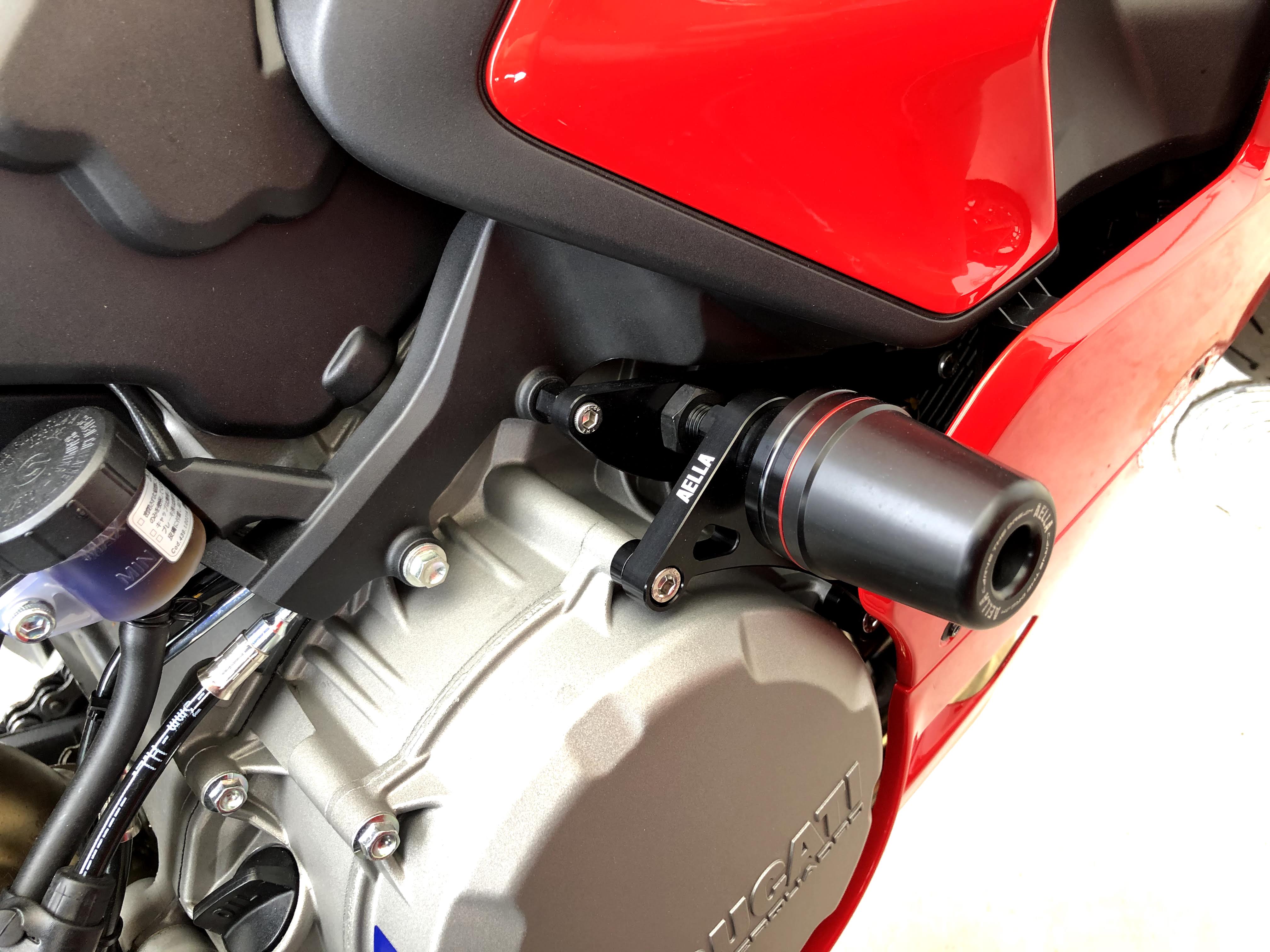 エンジンスライダー(Panigale V2/Streetfighter V2) | AELLA