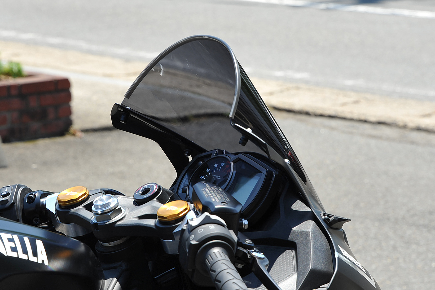 ハイスクリーン(Kawasak ZX-25R/ 4R)スモーク | AELLA オンラインショップ