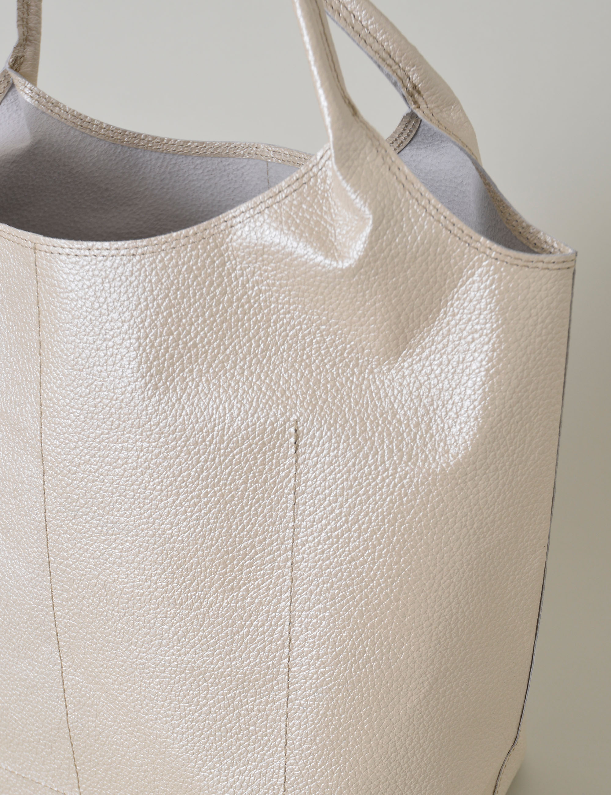 豚革のバッグ (L) / ヨーガンレール | ヨーガンレール ババグーリ