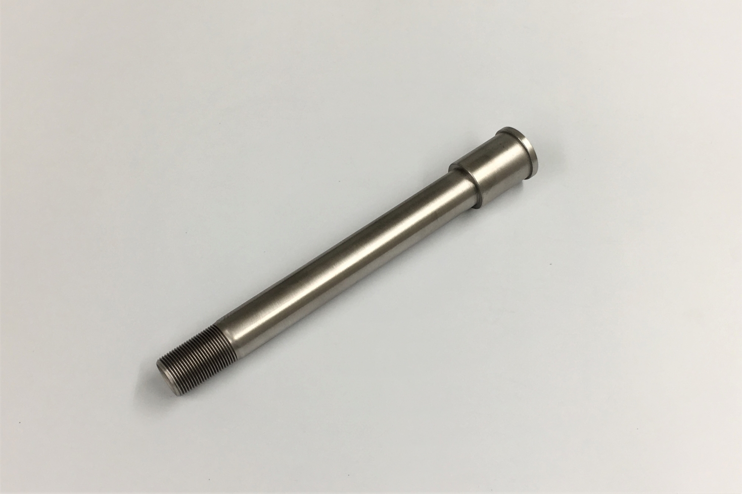 K-FACTORY ONLINE SHOP / クロモリ中空 フロントアクスルシャフト（無