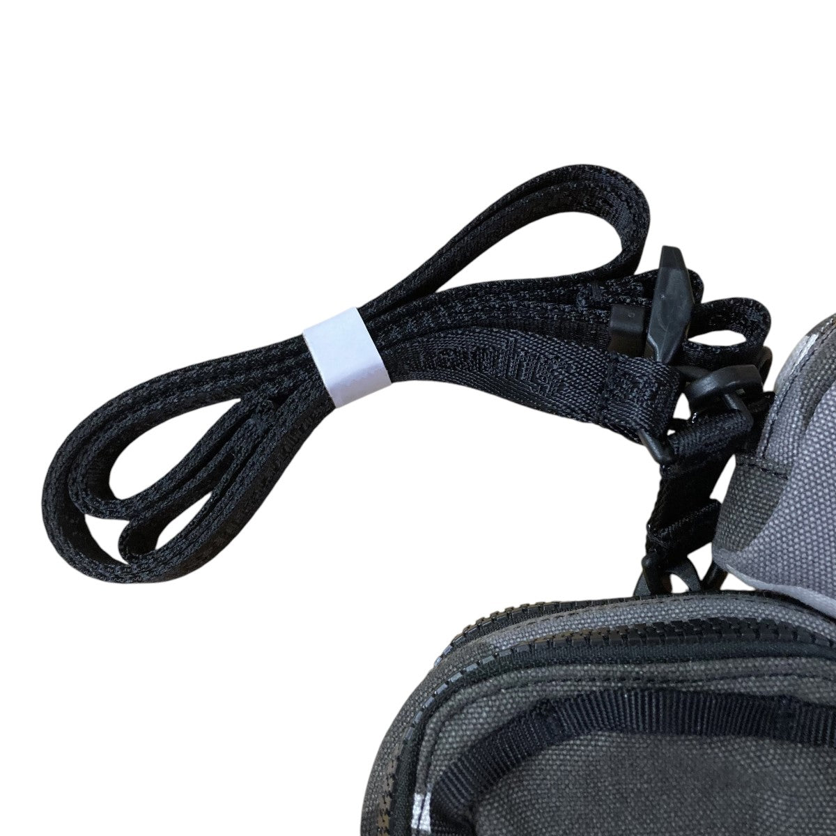 Supreme(シュプリーム) カモショルダーバッグ｢Camera Bag + Mini Pouch