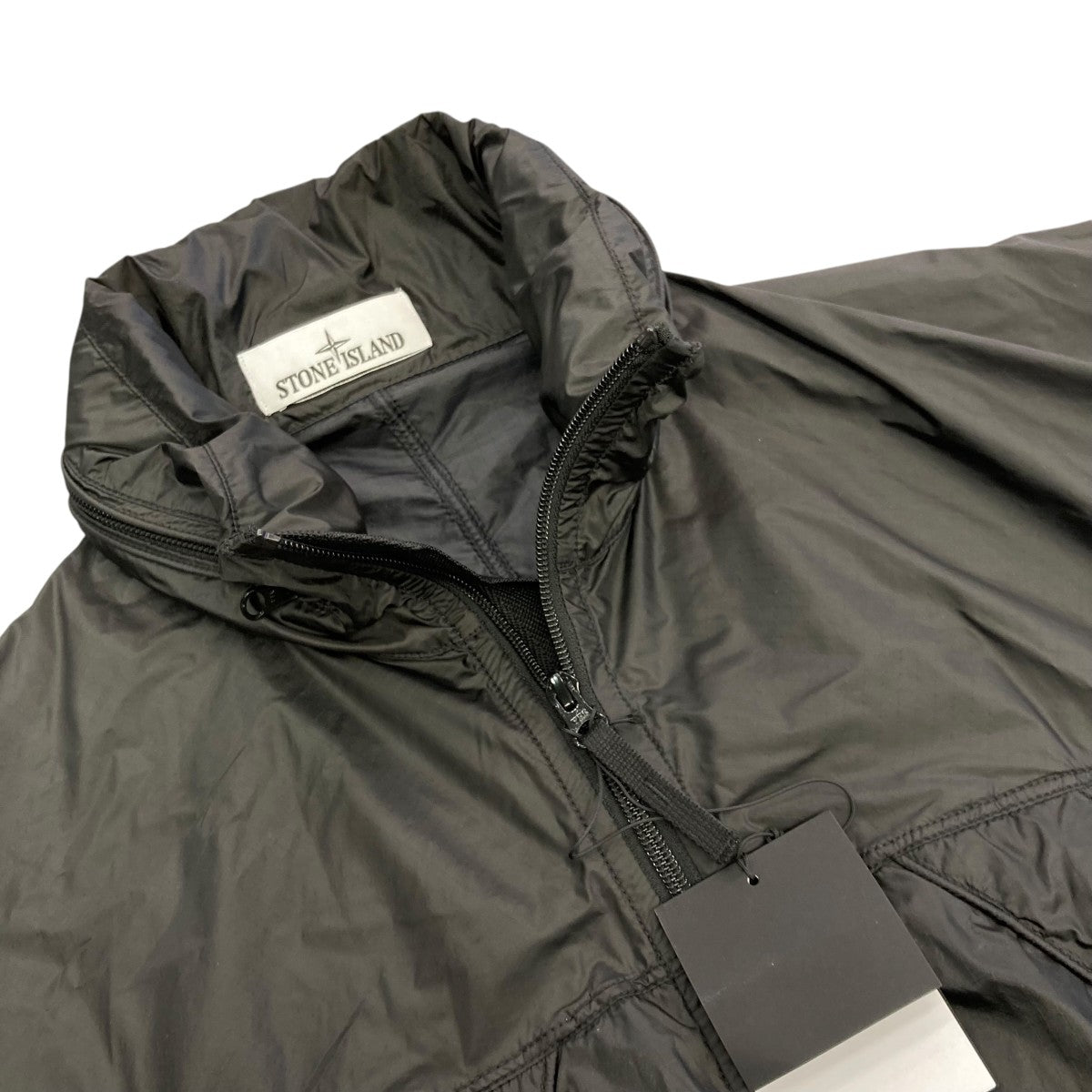 STONE ISLAND(ストーンアイランド) Ripstop Light HT Nylon Jacket